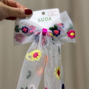 çiçekli organize fiyonk toka